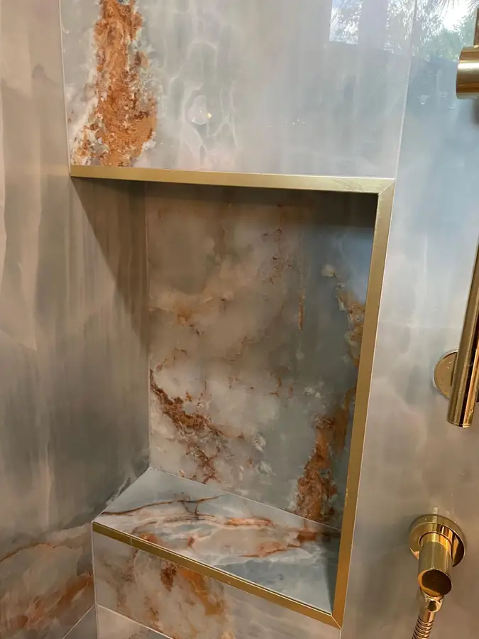 Gold-trimmed niche