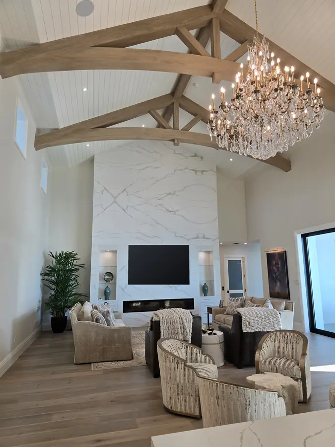 25-ft fireplace wall