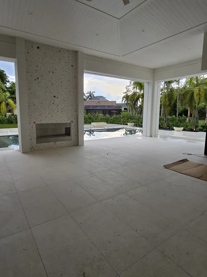 Covered lanai