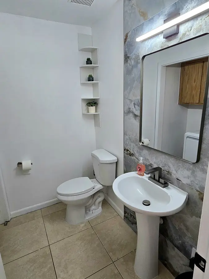 Powder room