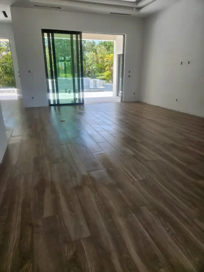 Wood-look plank floor